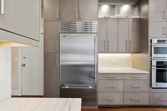 132 Boylston St in Boston, MA - Building Photo - Building Photo