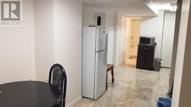 100 Harness Cir in Markham, ON - Building Photo - Building Photo