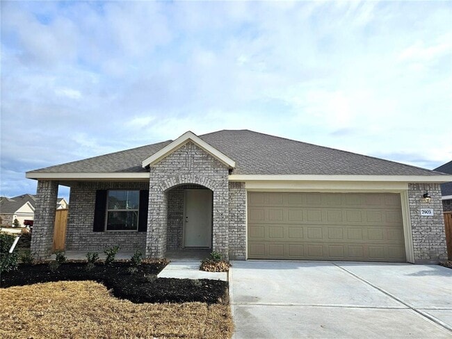 property at 7903 Eagle Crk Ln