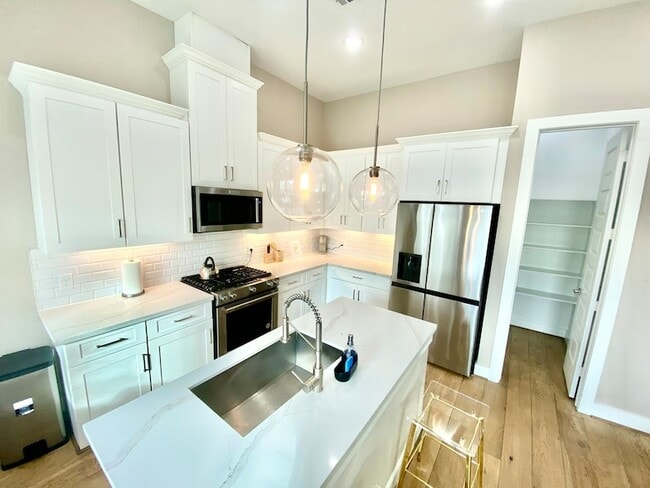 property at 303 Queen Sude Ln