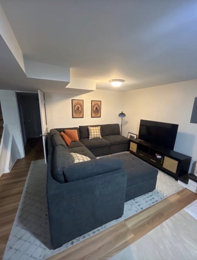 property at 5117 Kenesaw St