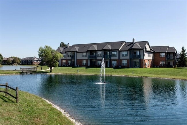 Spinnaker Cove Apartments in Dayton, OH - Building Photo - Building Photo