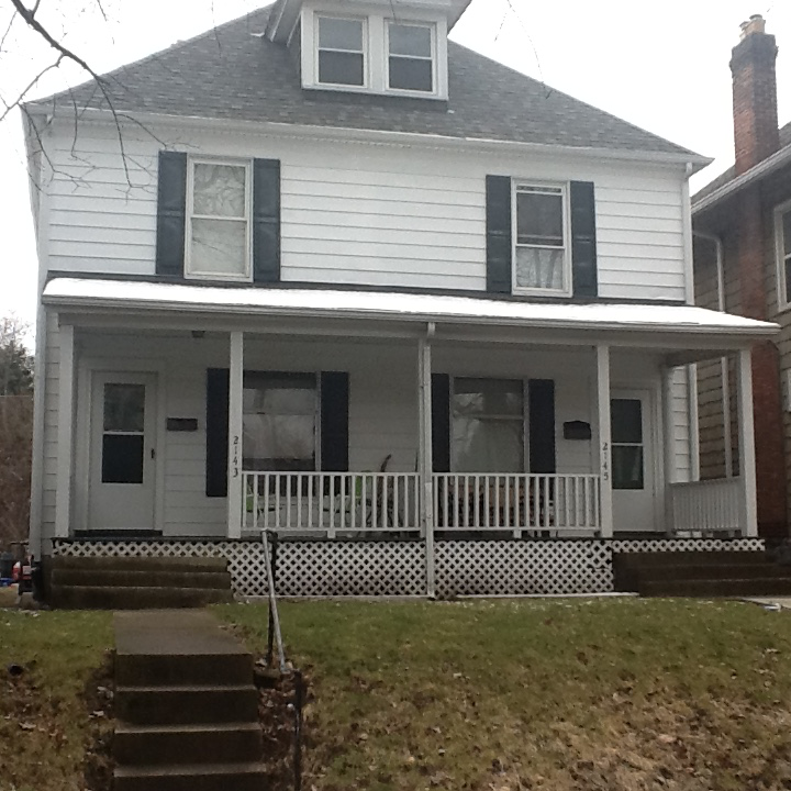 2143 Summit St in Columbus, OH - Foto de edificio