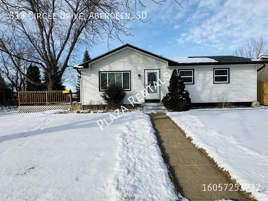 1726 9th Ave SW in Aberdeen, SD - Building Photo