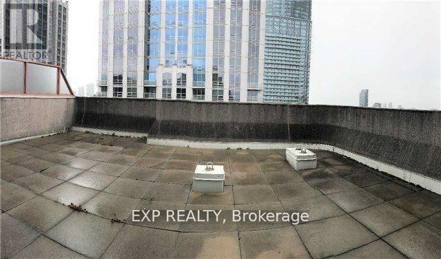 736-3736 Bay St. in Toronto, ON - Building Photo - Building Photo