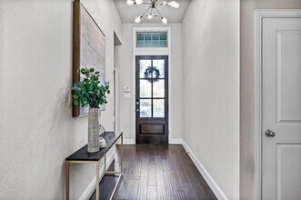 5117 Ember Pl in Aubrey, TX - Foto de edificio - Building Photo
