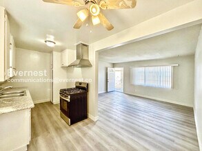 1434 Plaza del Amo in Torrance, CA - Building Photo - Building Photo