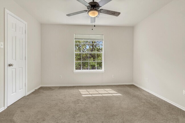 property at 39 S Camellia Grove Cir