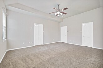 107 Autumn Forest Ln in Conroe, TX - Building Photo - Building Photo