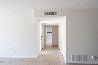 153 Laguna Dr W in Litchfield Park, AZ - Building Photo - Building Photo