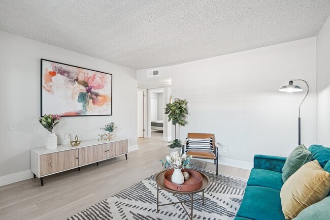 Ardella on 28th in Phoenix, AZ - Building Photo - Building Photo