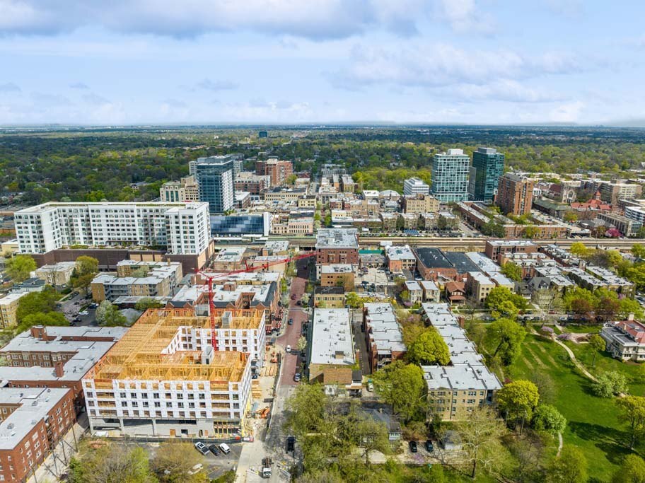 The Bryant at Oak Park in Oak Park, IL - Building Photo