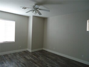 7020 Flowering Willow St in Las Vegas, NV - Building Photo - Building Photo