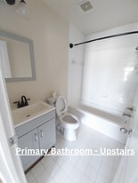 4033 Chesterwood Dr in Silver Spring, MD - Building Photo