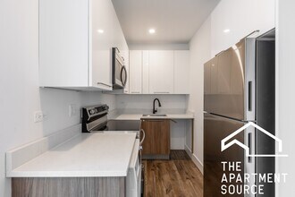 941 W Carmen Ave in Chicago, IL - Building Photo - Building Photo