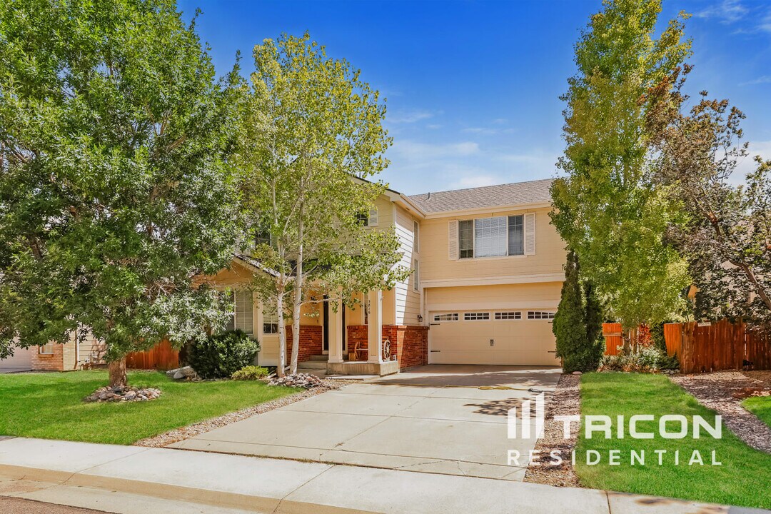 5816 E 130th Way in Thornton, CO - Building Photo