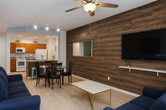 4600 Yellowgold Rd W in Kissimmee, FL - Building Photo - Building Photo