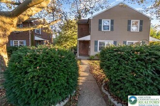 240 Palmer St in Easton, PA - Building Photo - Building Photo