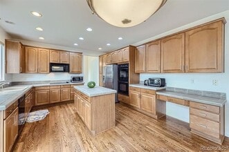 1009 Topaz St in Louisville, CO - Building Photo - Building Photo