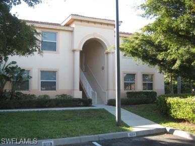 15449 Bellamar Cir in Ft. Myers, FL - Foto de edificio - Building Photo