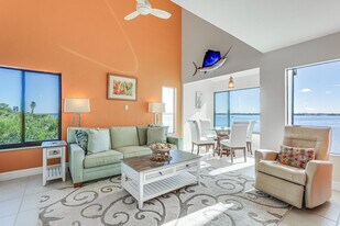 2955 N Beach Rd, Unit SI FL3-ID1546022P in Englewood, FL - Building Photo