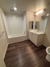 Archways Santa Ana in Santa Ana, CA - Building Photo - Building Photo
