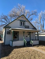 334 S Belford Ave in Holyoke, CO - Building Photo