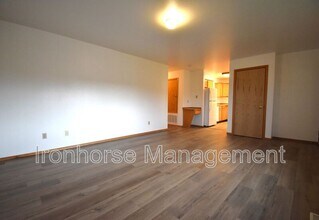 9 Michael Grove Ave in Bozeman, MT - Building Photo - Building Photo