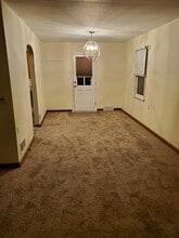 608 8th St in Ames, IA - Building Photo - Building Photo