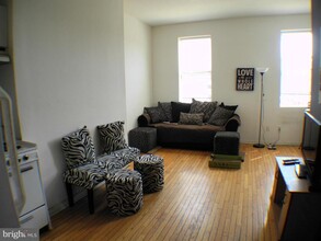 958 N 2nd St in Philadelphia, PA - Building Photo - Building Photo