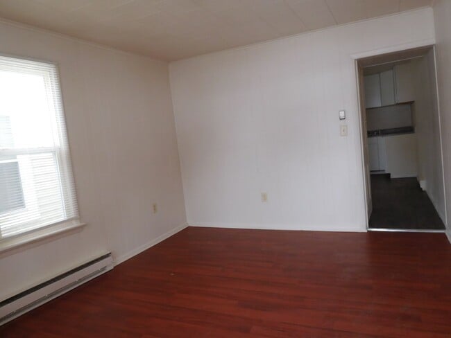 451-453 W 5th St in Waynesboro, PA - Building Photo - Building Photo