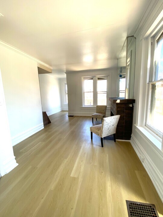 534 Centre Ave, Unit 2 in Reading, PA - Building Photo