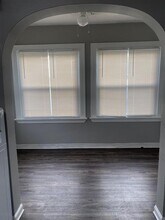 18710 Neff Rd in Cleveland, OH - Building Photo - Building Photo