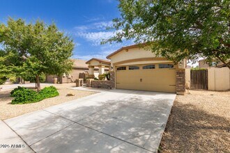 15623 W Devonshire Ave in Goodyear, AZ - Building Photo - Building Photo