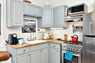 107 W Columbia Ave in Telluride, CO - Building Photo - Building Photo