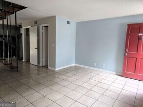 3815 Parklane Dr in Clarkston, GA - Building Photo - Building Photo