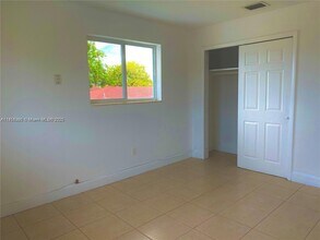 931 SW 29th Ave in Miami, FL - Building Photo - Building Photo