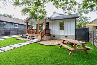 3005 Kuhlman Ave in Austin, TX - Building Photo - Building Photo