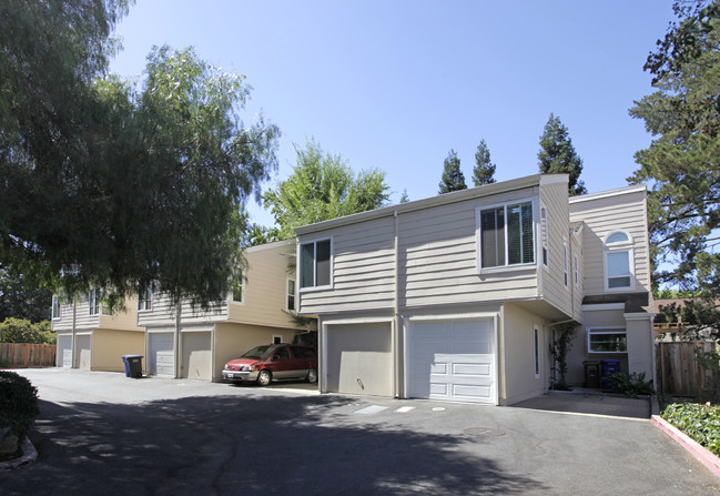 Princess Park in Concord, CA - Foto de edificio - Building Photo