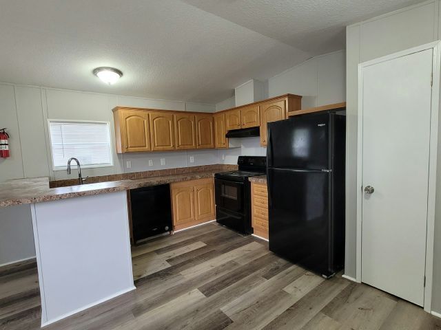 7250 Greenbrier Village Rd in Lakeland, FL - Building Photo - Building Photo
