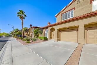 696 Ambling Gait Ave in Henderson, NV - Building Photo - Building Photo