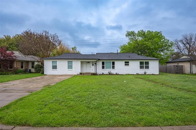 7017 Briley Dr in Fort Worth, TX - Building Photo