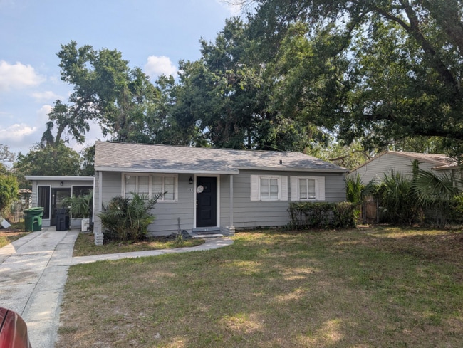 property at 303 E Hydrangia St