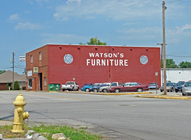 111 S Main St in Springdale, AR - Building Photo - Building Photo