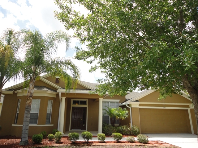 7322 Ambleside Dr in Land O Lakes, FL - Building Photo