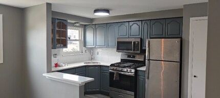12633 Biscayne Dr in Philadelphia, PA - Building Photo - Building Photo