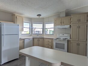 134 Sky Ridge Dr in Valrico, FL - Building Photo - Building Photo