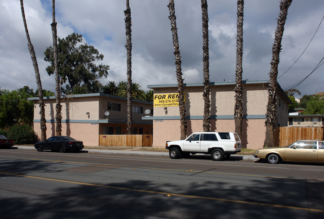 9146-9152 Kenwood Dr in Spring Valley, CA - Building Photo