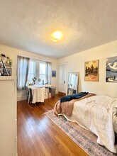 42 Kirkwood Rd, Unit 2 in Boston, MA - Building Photo - Building Photo