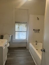 804 E Calhoun Ave in Waco, TX - Building Photo - Building Photo